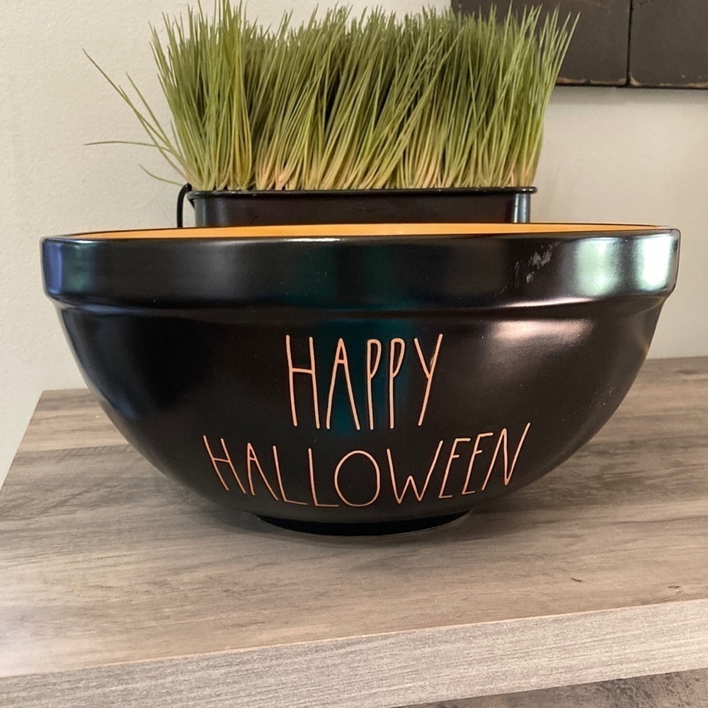 Rae Dunn 10" HAPPY HALLOWEEN CERAMIC MIXING BOWL